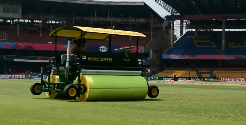 dew factor in cricket